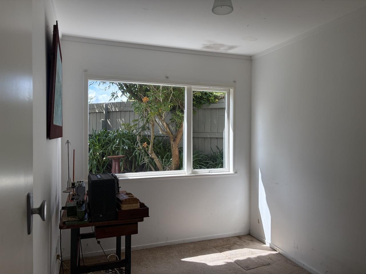 Bedroom before renovation